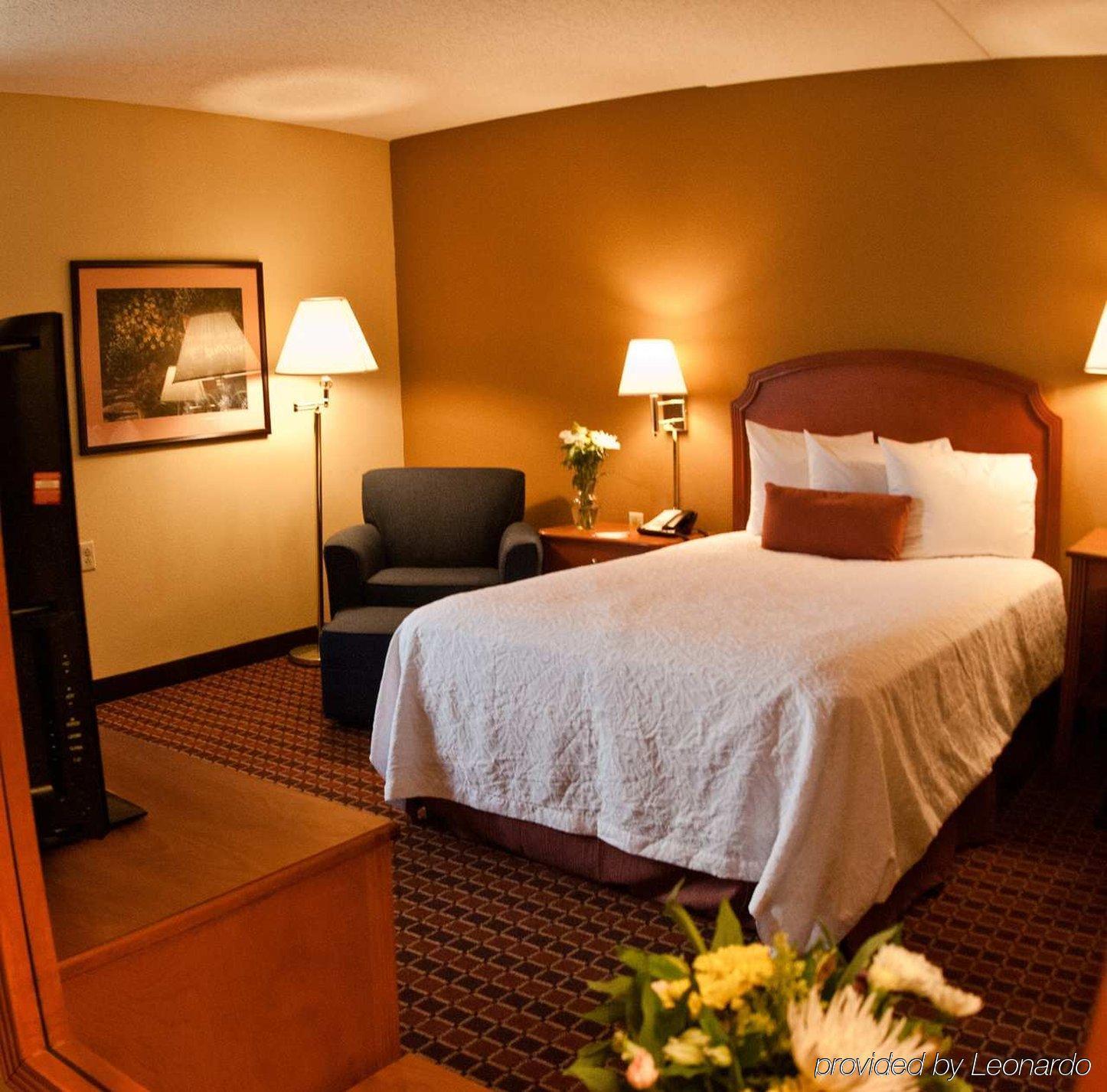 Hampton Inn Philadelphia-Airport Quarto foto